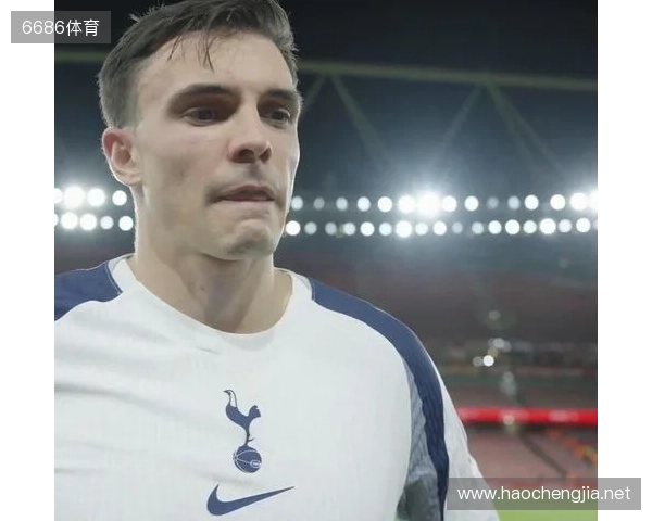 帕利尼亚:想对球迷们说声抱歉,我们辜负了他们的期待 帕利尼亚:想对球迷们说声抱歉,我们辜负了他们的期待